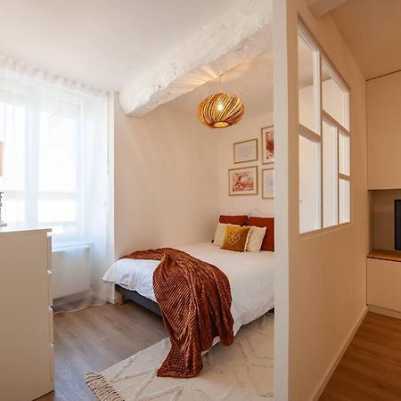 Le Cocoon - Appartement Dans Maison Du Xviieme Siecle Fougères Εξωτερικό φωτογραφία