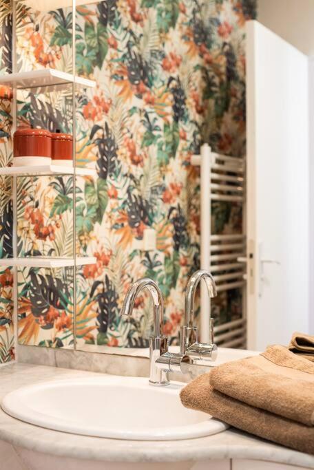 Le Cocoon - Appartement Dans Maison Du Xviieme Siecle Fougères Εξωτερικό φωτογραφία